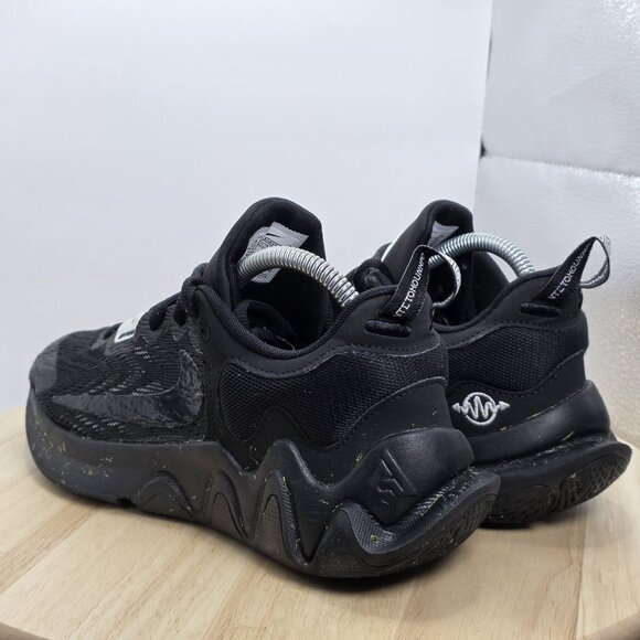 Mens Size 8.5 - Nike Giannis Immortality 2 Holographic Black Sneakers DM0825-002 - Picture 7 of 9